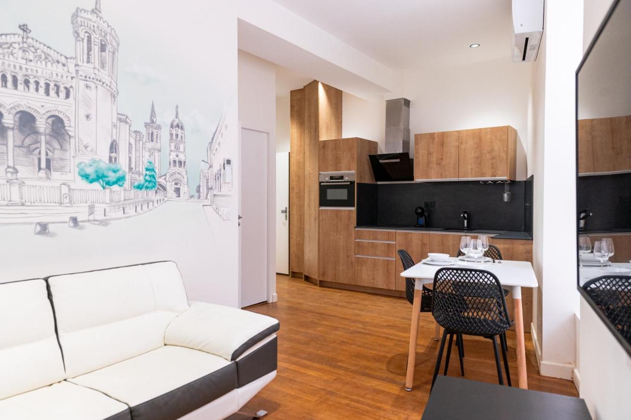 Croix Paquet - Appartements A Лион Экстерьер фото