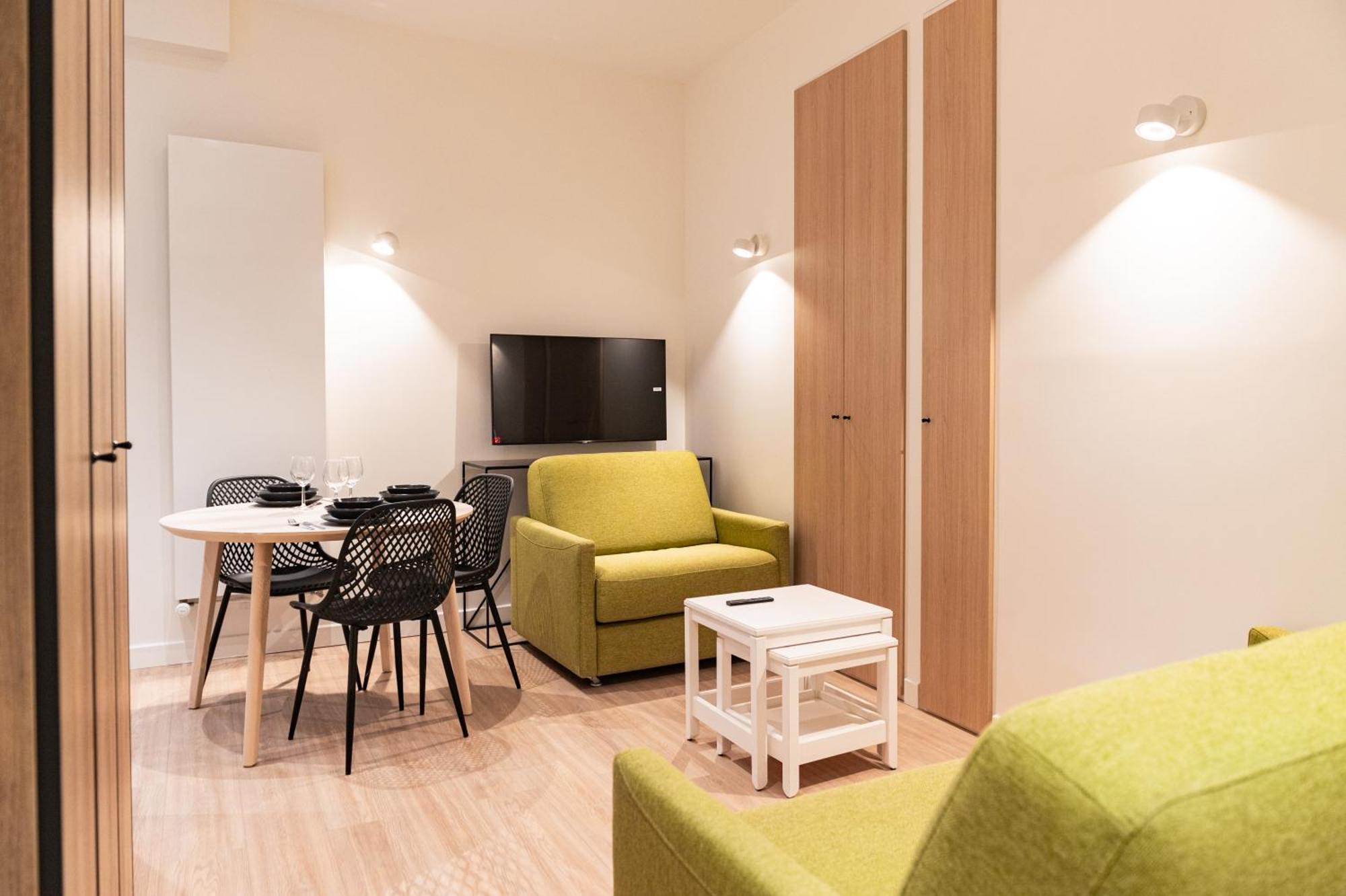 Croix Paquet - Appartements A Лион Экстерьер фото
