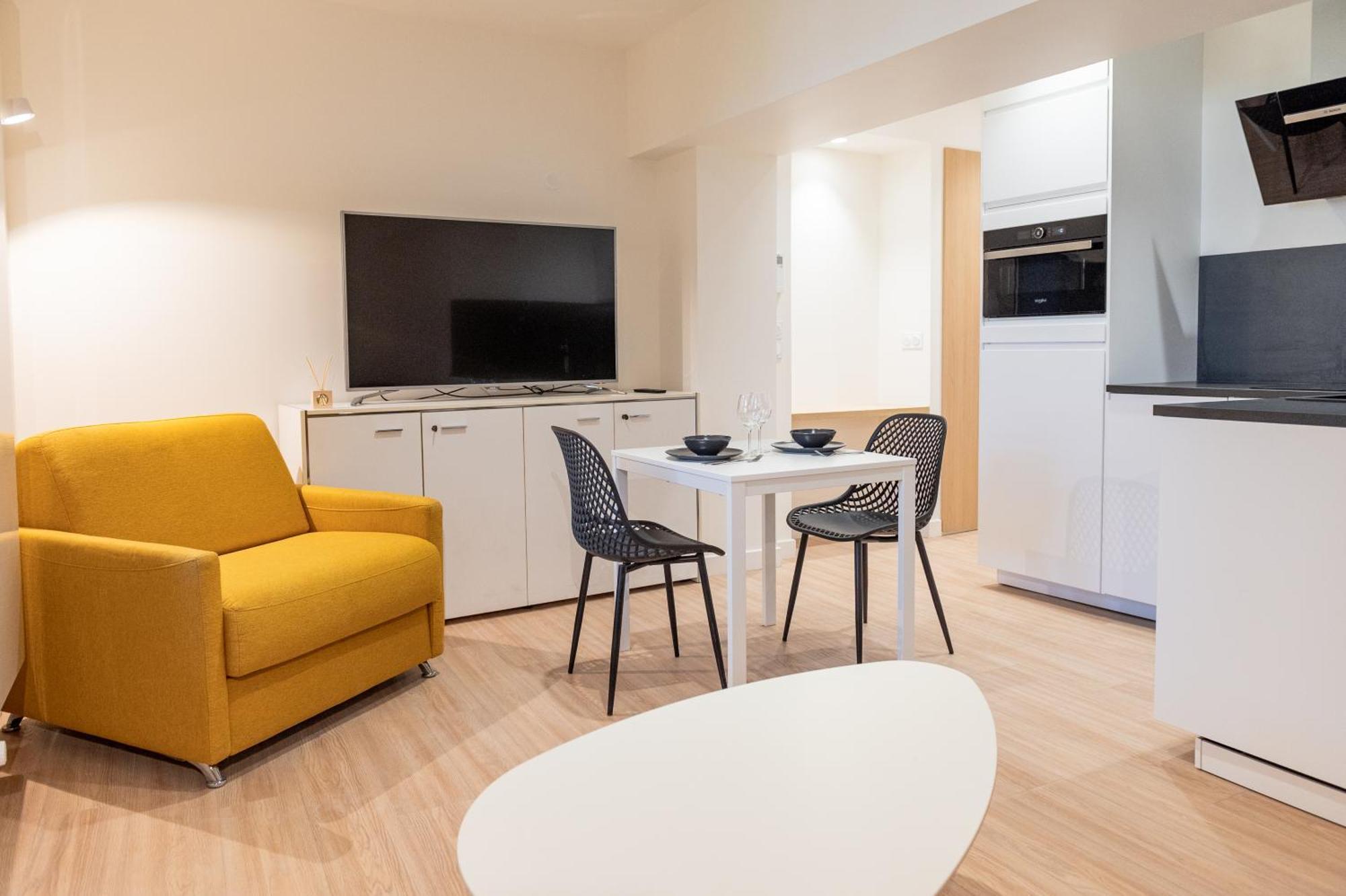 Croix Paquet - Appartements A Лион Экстерьер фото